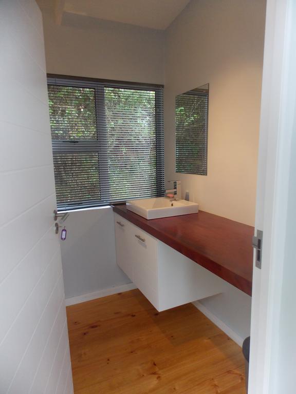 By The Sea Vacation Home Brenton-on-Sea Esterno foto